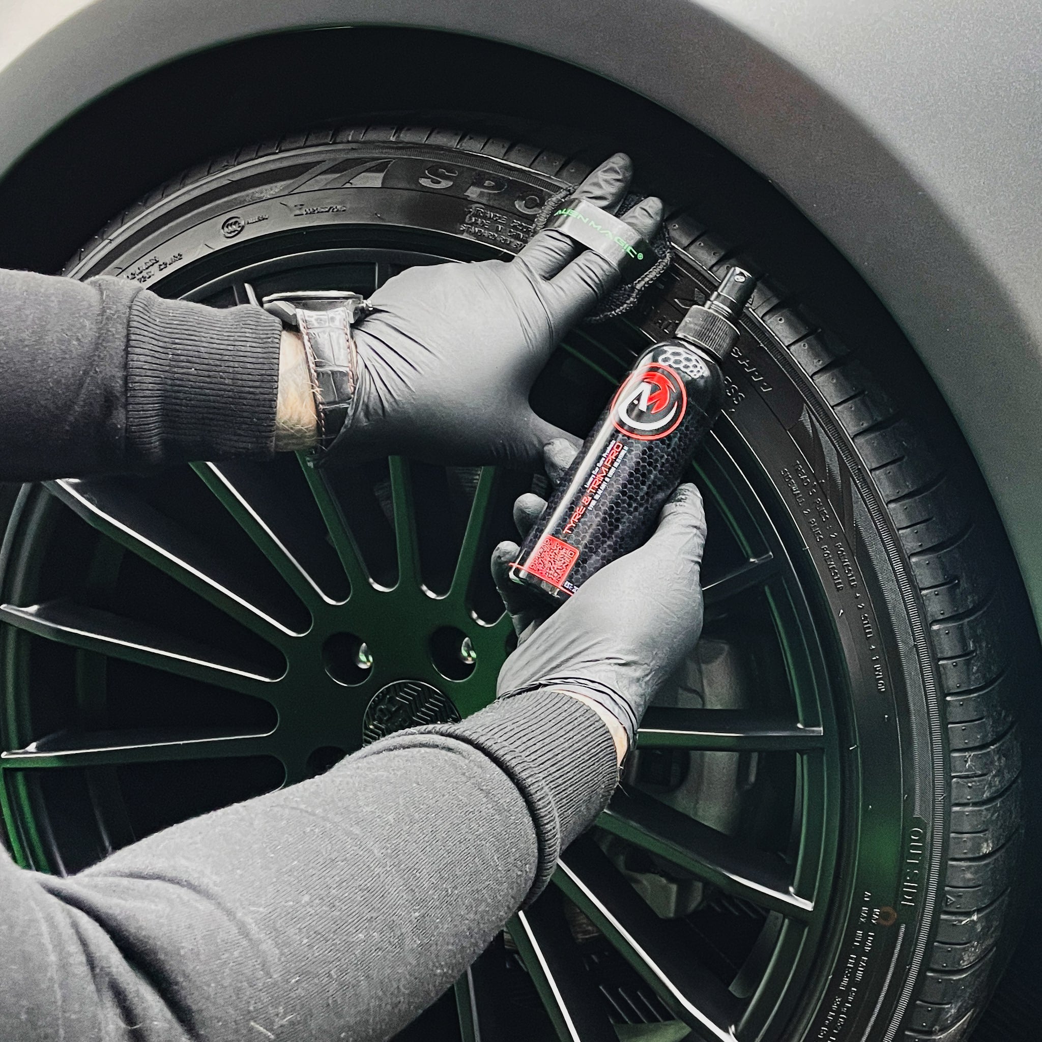 Tyre and Trim PRO | Tyre Sealant & Trim Restorer 250ml