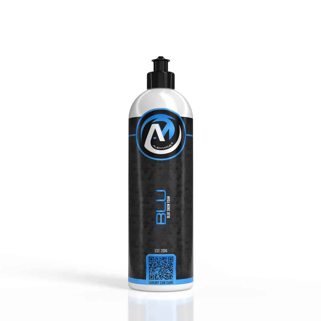Blu | Blue Snow Foam Removes traffic film, dirt, road debris and salt with ease