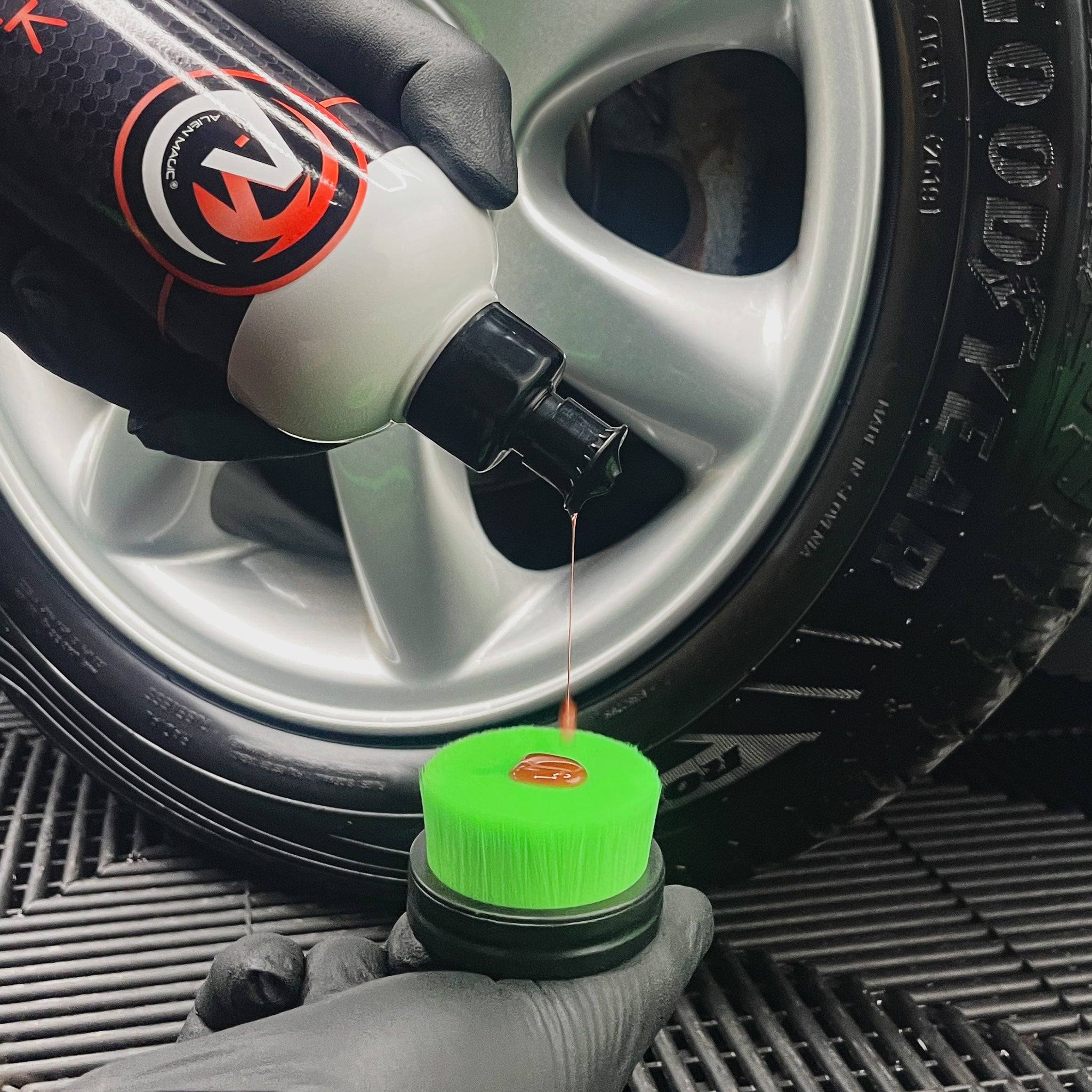 Slick | Tyre & Trim Gel